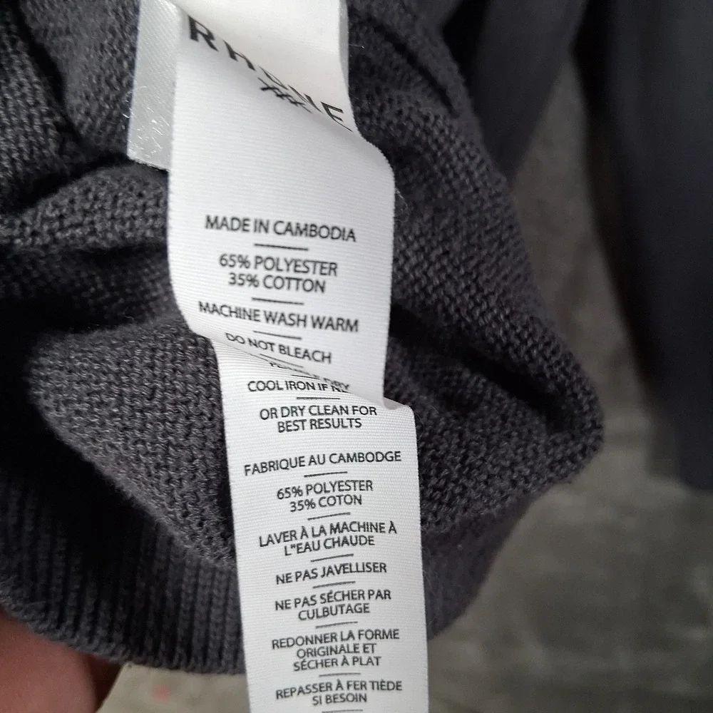 Rhone Commuter 1/4 Zip Sweater Men Size XL Gray Pullover Stretch Thigh Knit